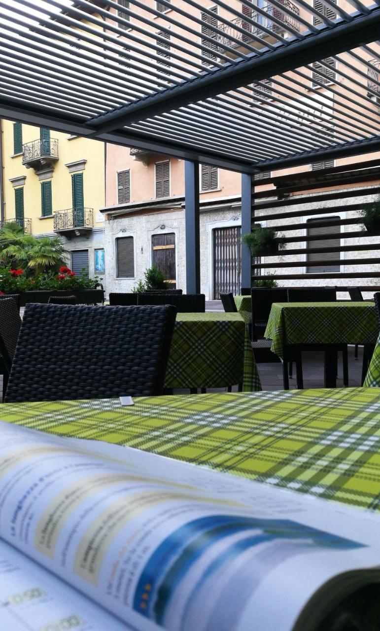 Hotel Centrale San Pellegrino Terme Exterior foto